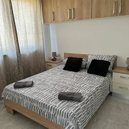 דירה Corner Heights Birżebbuġa